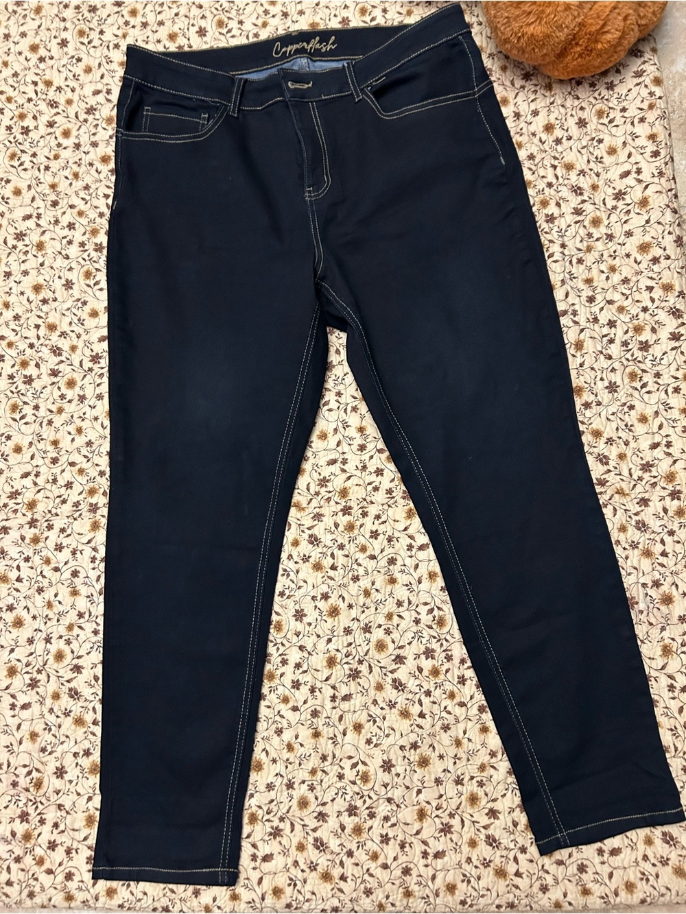 Women’s Navy Stretch Jeans